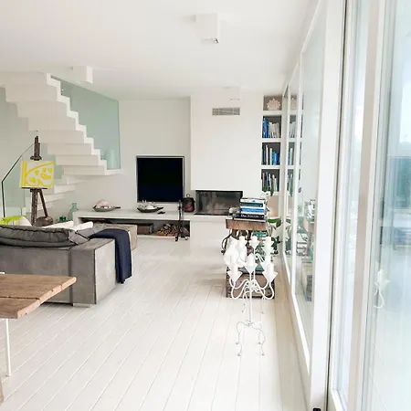 Вилла Rosa Del Mare - Fronte Mare Con Giardino Privato E Terrazza Vista Mare