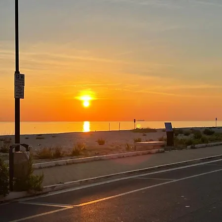 Вилла Rosa Del Mare - Fronte Mare Con Giardino Privato E Terrazza Vista Mare *