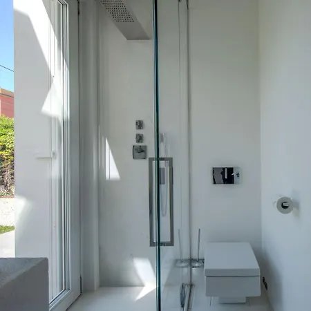 Rosa Del Mare - Elegante Fronte Mare Con Jacuzzi E Giardino Privato * Marzocca di Senigallia