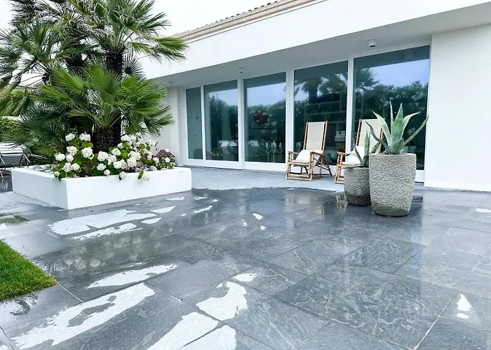 Rosa Del Mare - Fronte Mare Con Giardino Privato E Terrazza Vista Mare Βίλα Marzocca di Senigallia