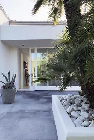 Rosa Del Mare - Fronte Mare Con Giardino Privato E Terrazza Vista Mare