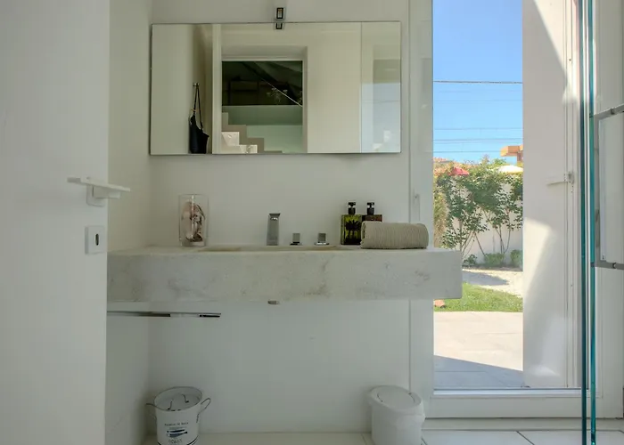 Rosa Del Mare - Fronte Mare Con Giardino Privato E Terrazza Vista Mare Marzocca di Senigallia